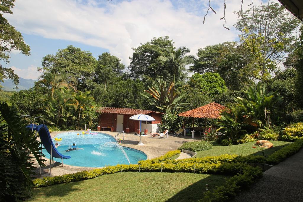 El Jardín de los Colibríes - Pereira, Risaralda Villa Exterior foto